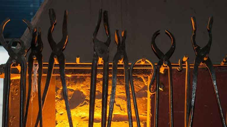 organized-blacksmith-tongs