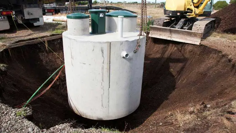 holding tank vs septic tank vs cesspool comparison